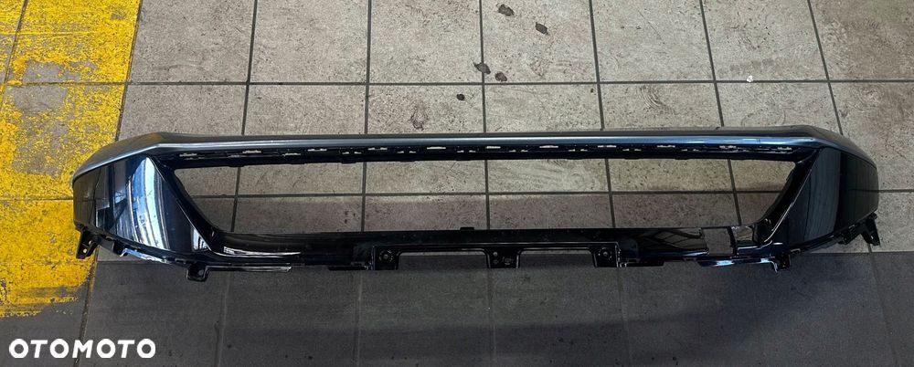 spoiler dokładka zderzaka przód xpeng g9 22- - 1