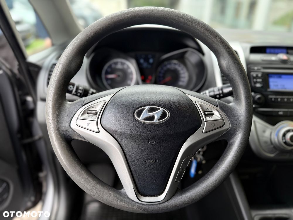Hyundai ix20 1.4 BlueDrive Classic + - 16