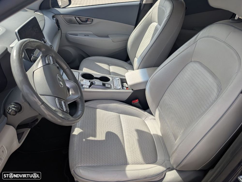 Hyundai Kauai Premium - 12