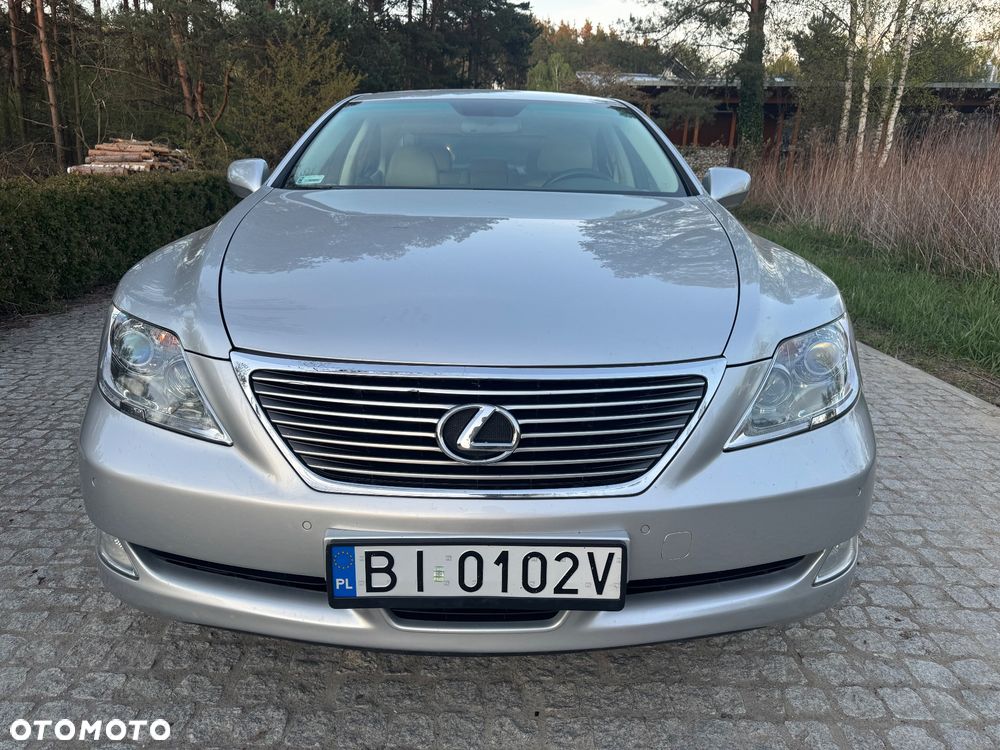 Lexus LS 460 Elite AWD - 3
