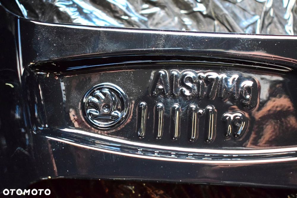 SKODA 18 Fabia IV RS Kamiq Scala Oryg Jak Nowe - 7