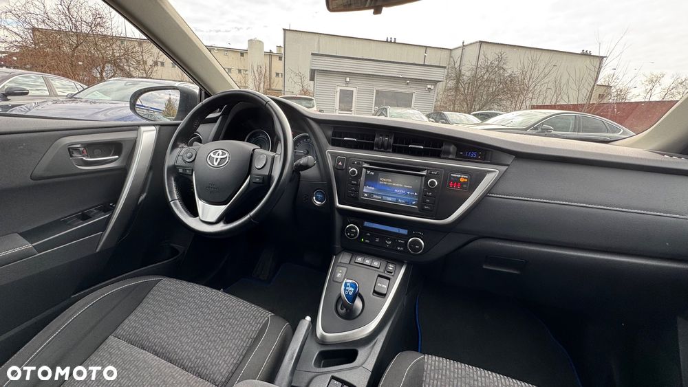 Toyota Auris Hybrid 135 Premium - 37