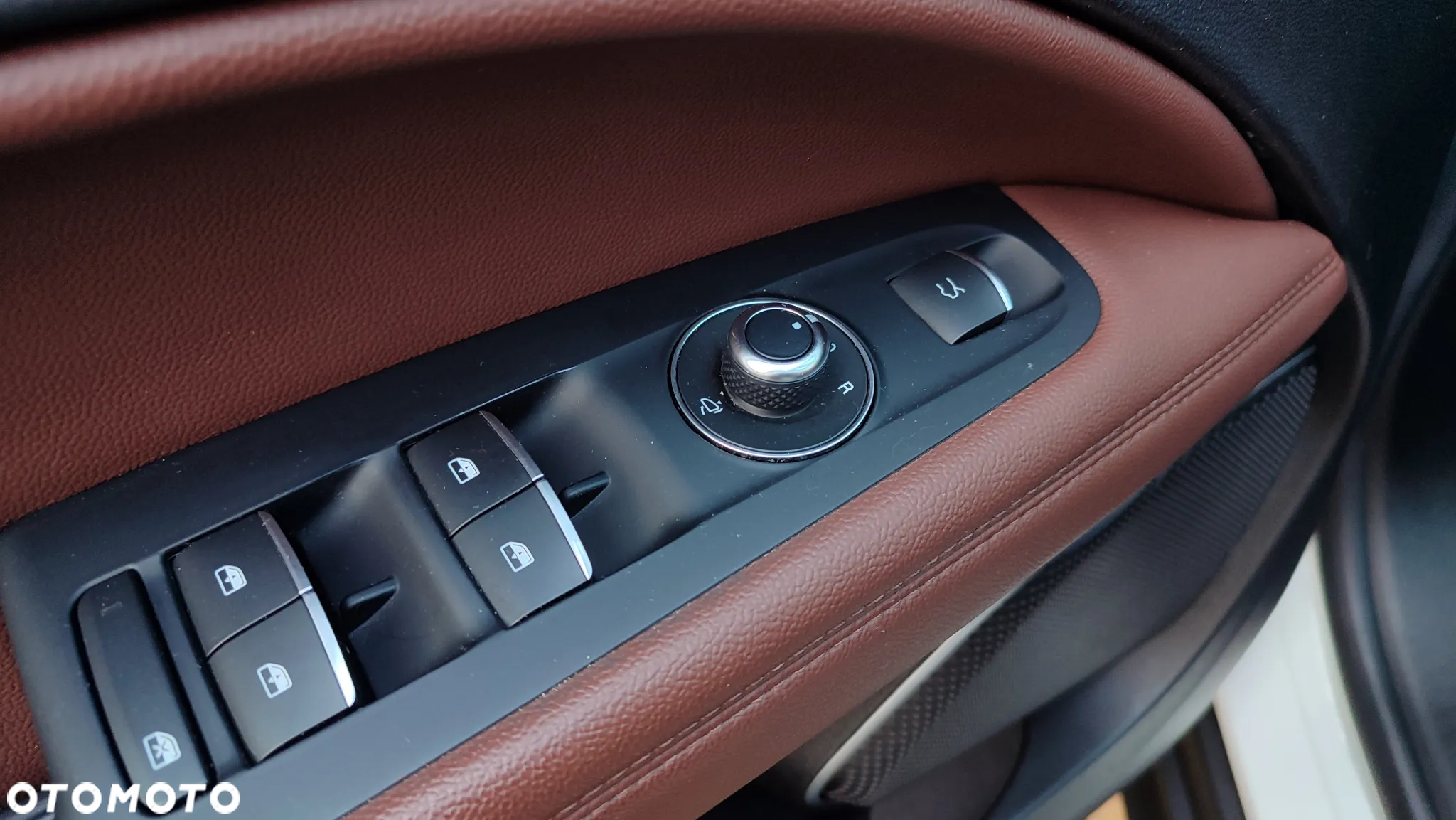 Alfa Romeo Stelvio 2.0 Turbo B-Tech Edition Q4 - 34