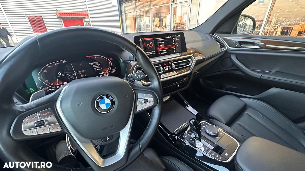BMW X3 xDrive30i AT Luxury Line - 6
