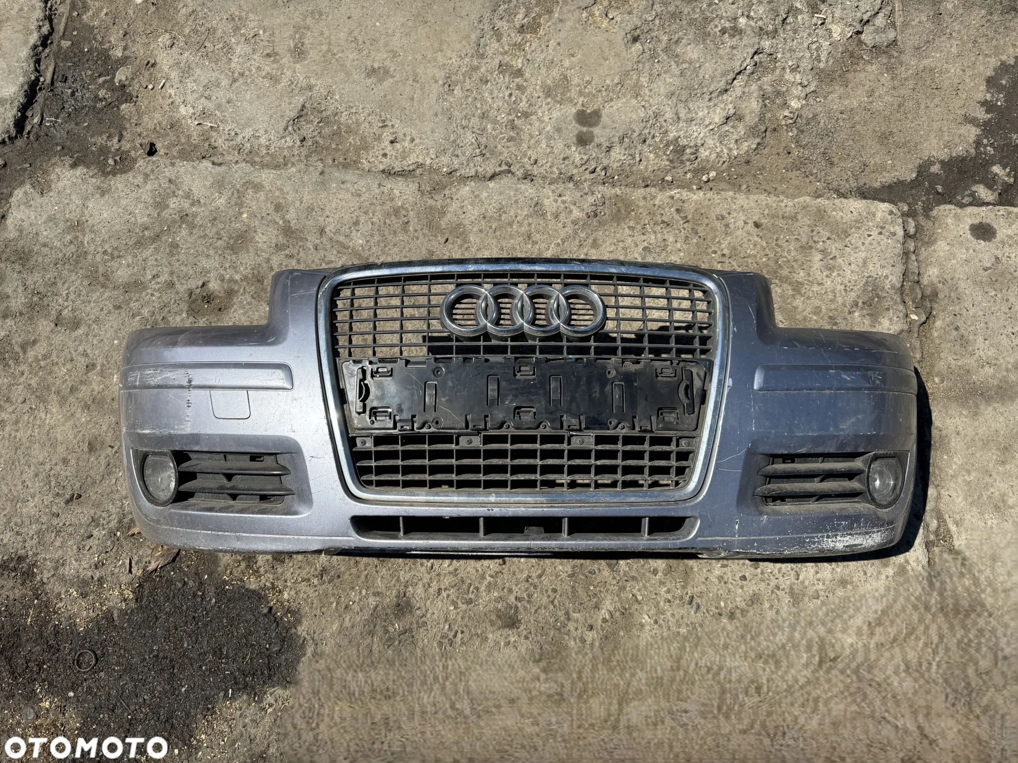 Zderzak przód Audi A3 8P - 1