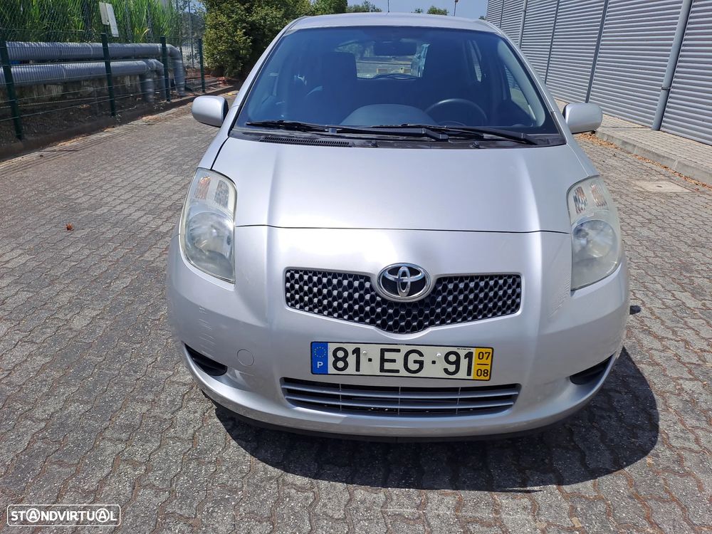 Toyota Yaris 1.0 VVT-i - 1