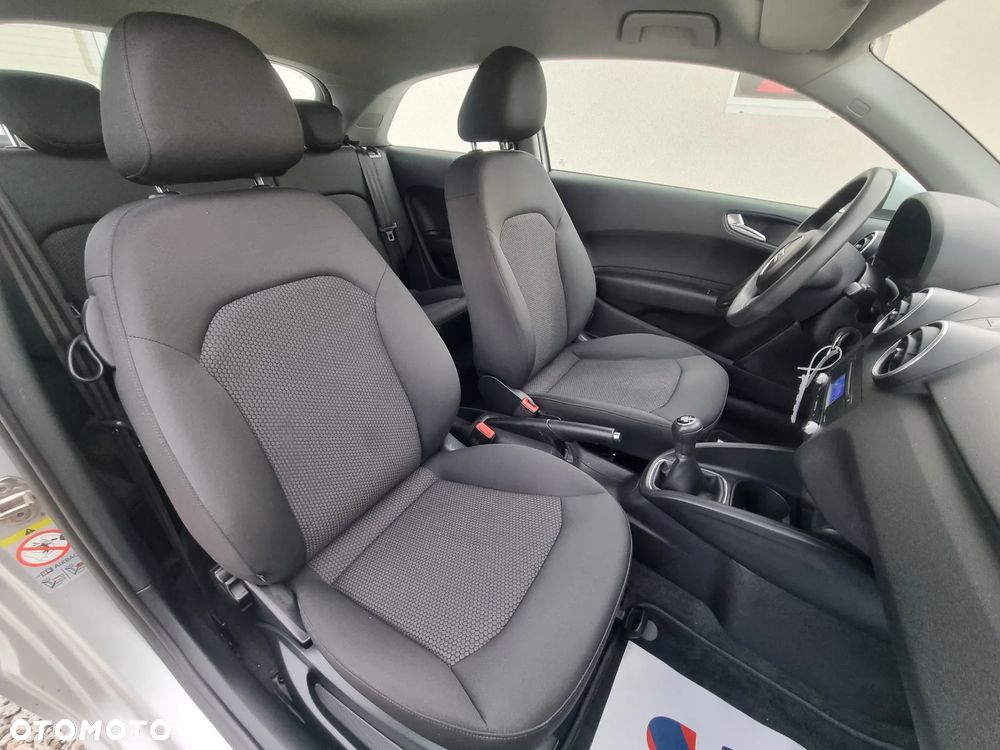 Audi A1 3-drzwiowe 1.2 TFSI Attraction - 8