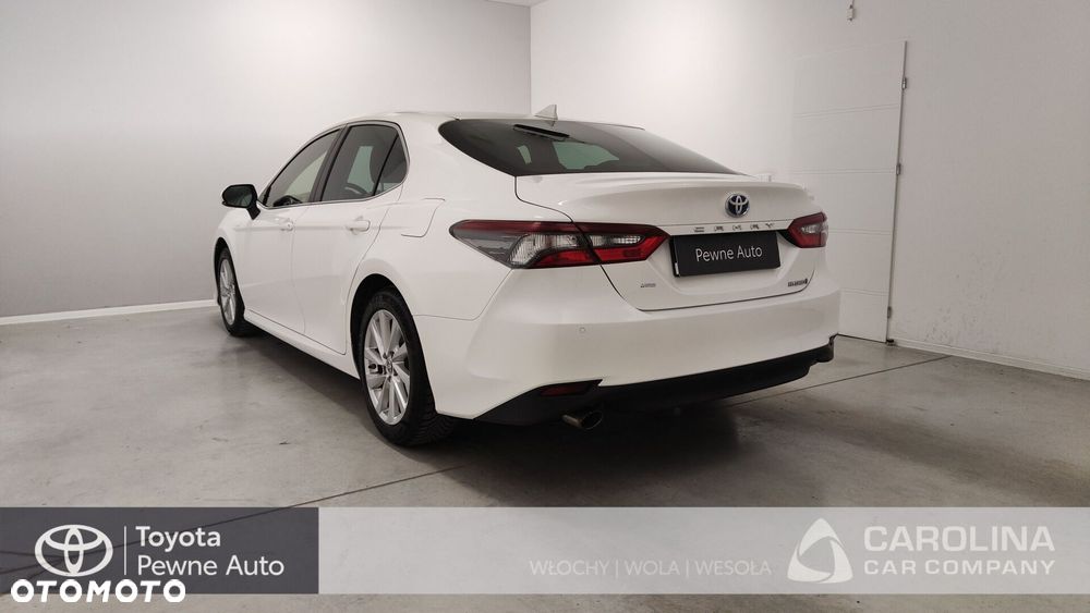 Toyota Camry 2.5 Hybrid Comfort CVT - 19