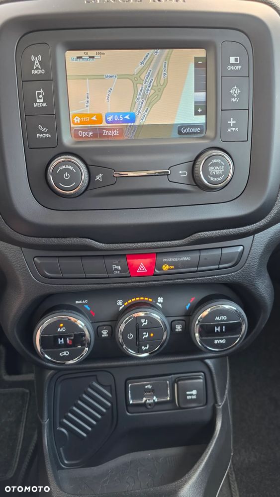 Jeep Renegade 1.4 MultiAir Longitude - 23