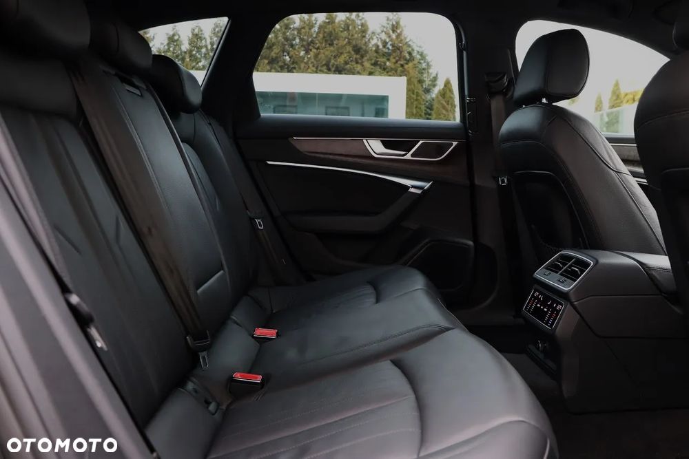 Audi A6 Avant 40 TDI quattro S tronic S line - 22