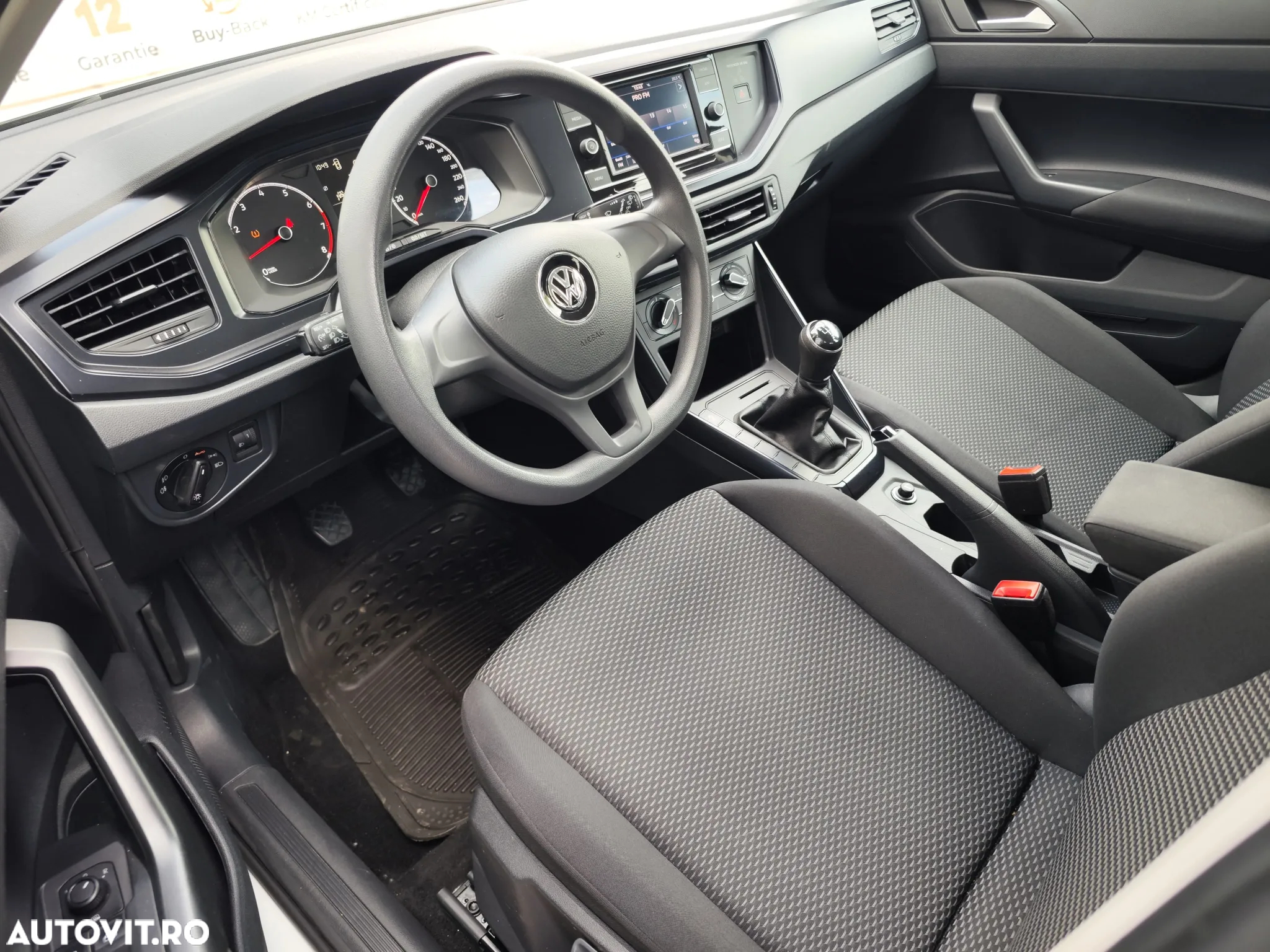 Volkswagen Polo - 11