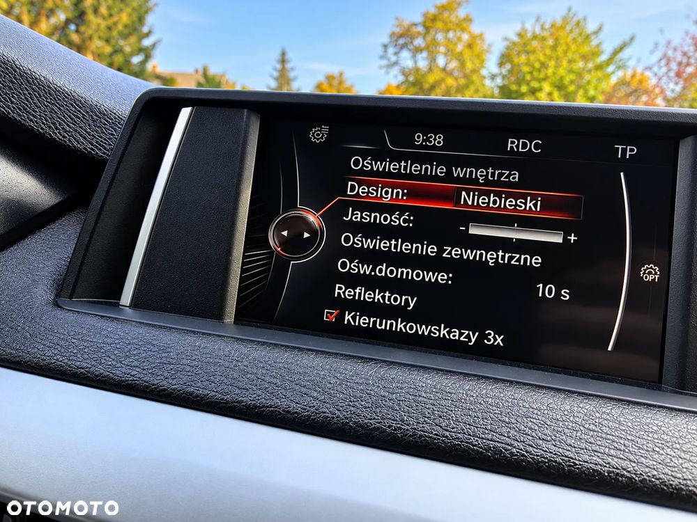 BMW X5 xDrive25d - 38