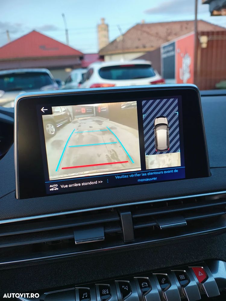 Peugeot 3008 PureTech 130 Stop & Start GPF Allure - 27