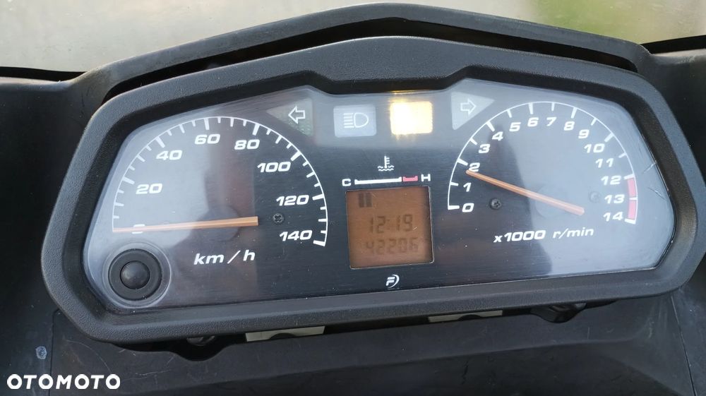 Honda Varadero - 29