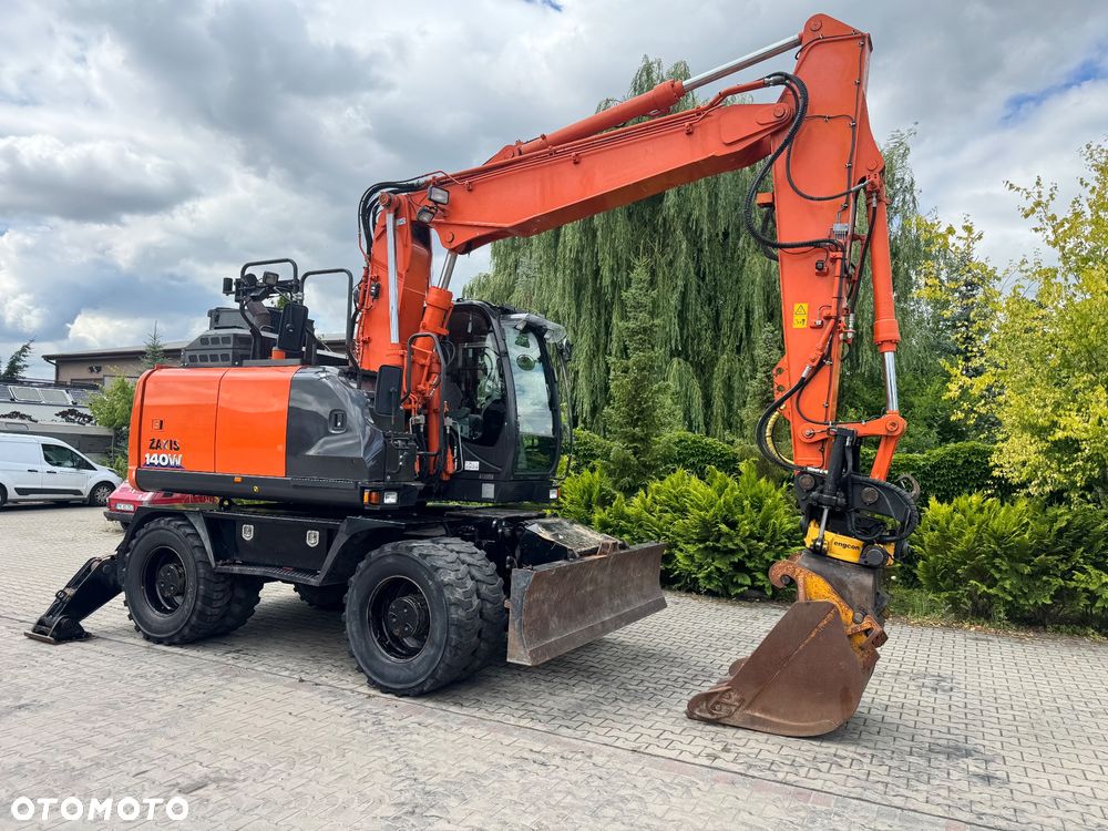 Hitachi ZX140W-6 / ZX 140 W - 1