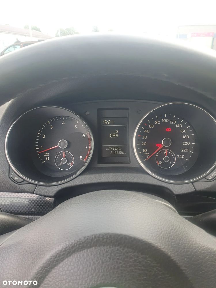 Volkswagen Golf 1.6 Comfortline - 15