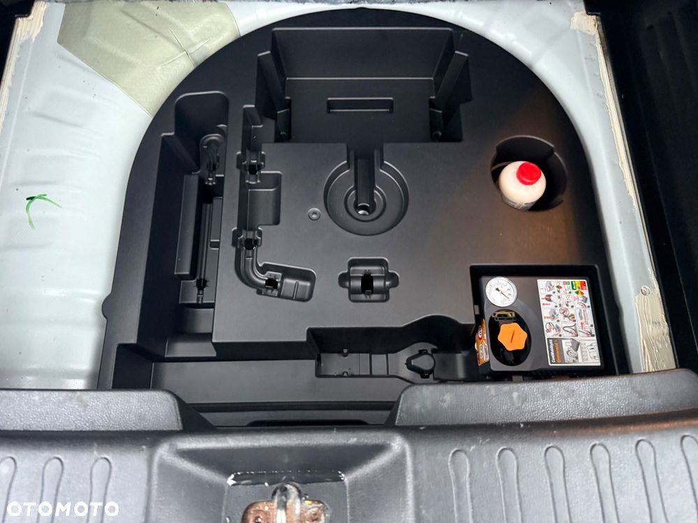 Nissan Juke 1.5 dCi Tekna EU6 - 16