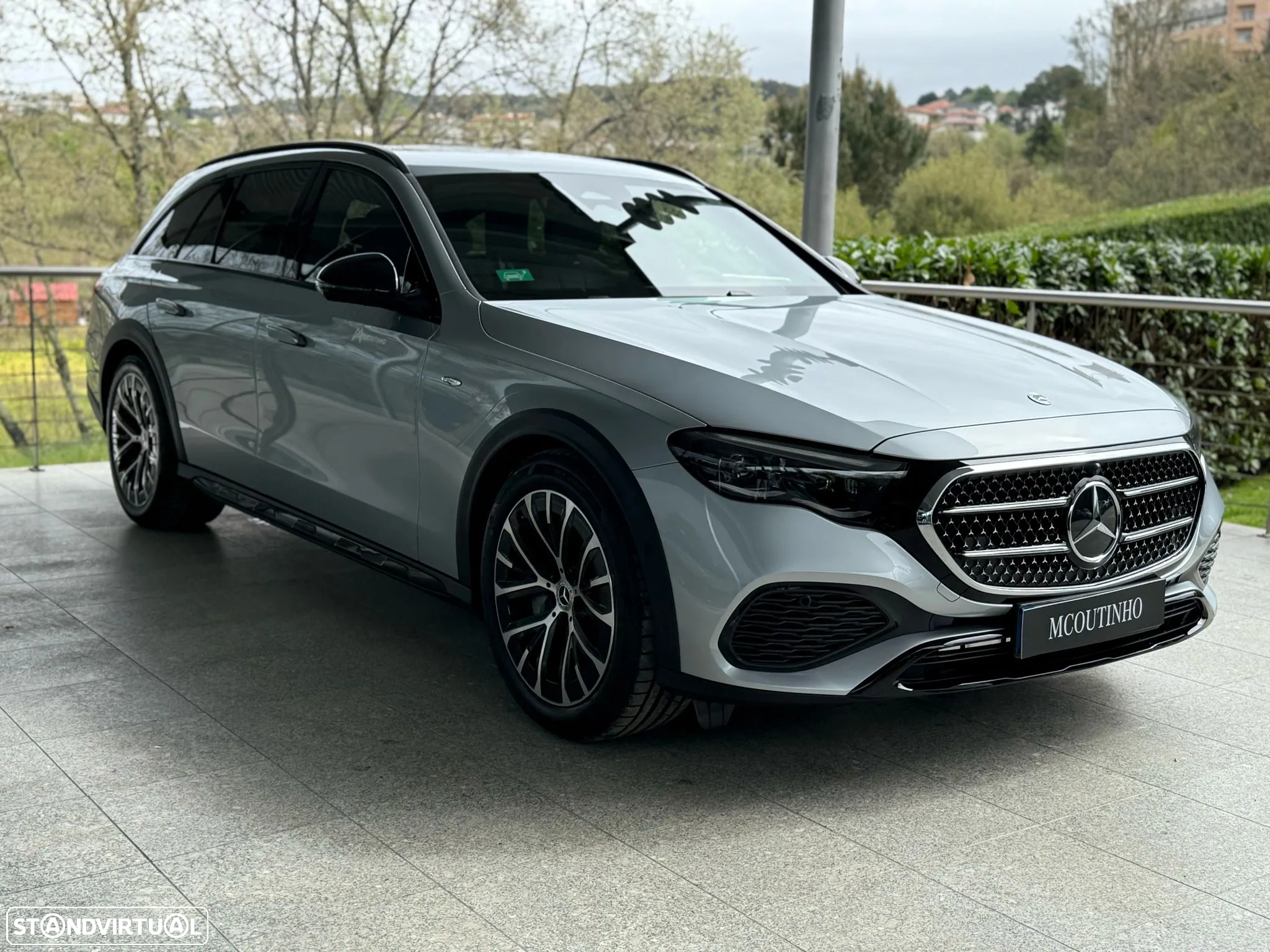 Mercedes-Benz E 300 de Avantgarde 4Matic - 4
