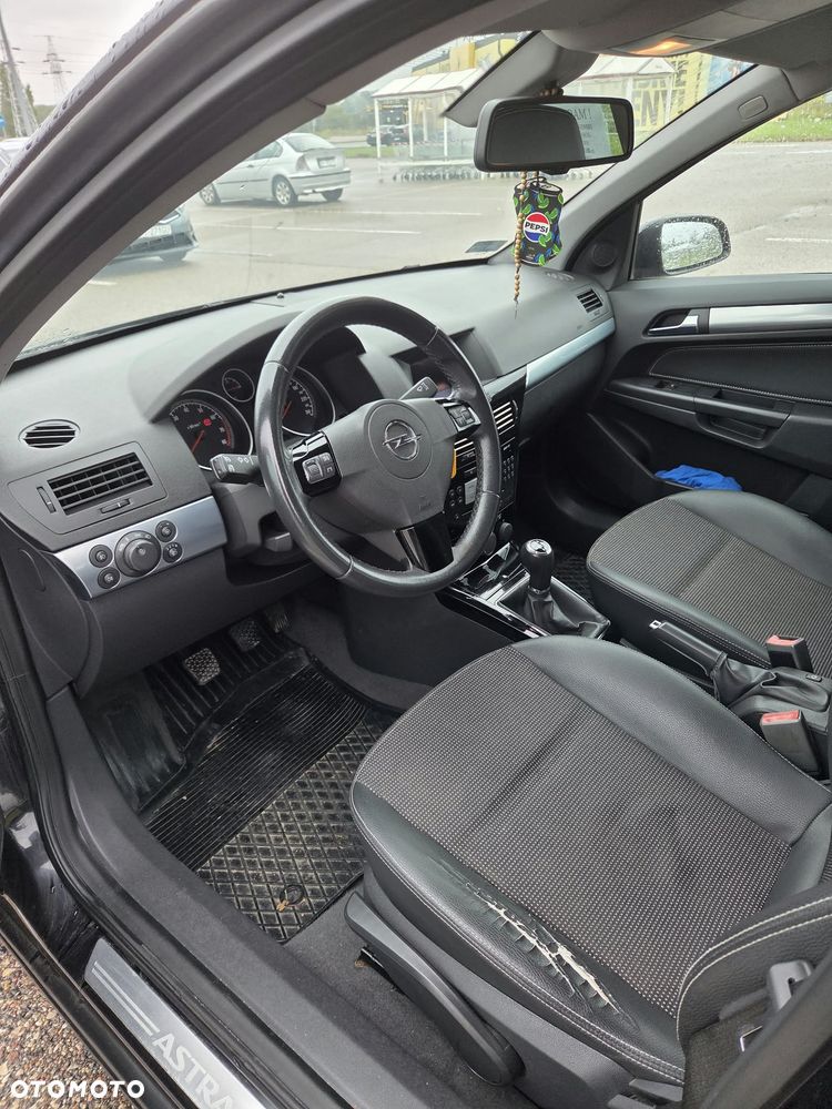 Opel Astra 1.6 Cosmo - 9