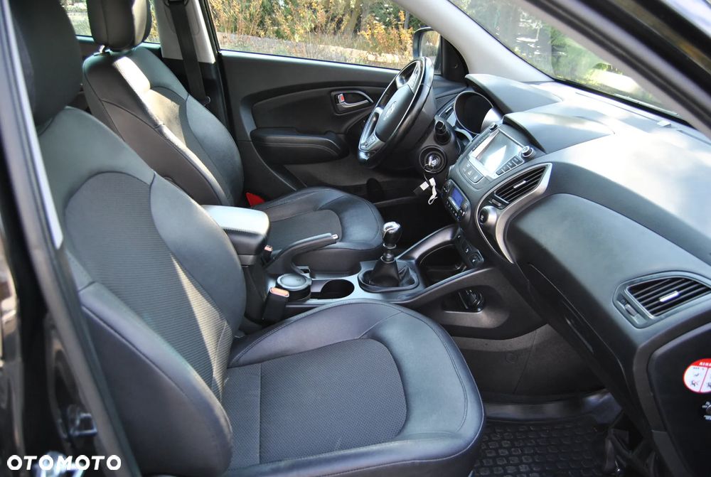 Hyundai ix35 2.0 CRDi 4WD Premium - 21