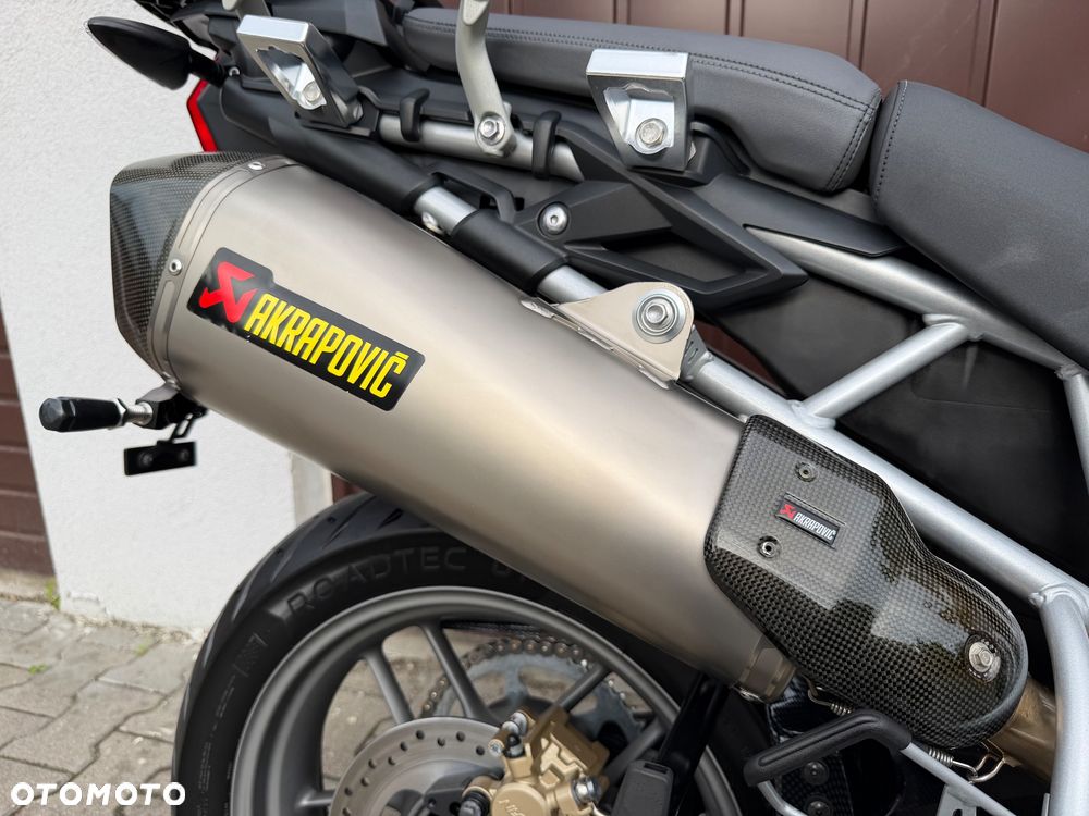 Triumph Tiger - 32