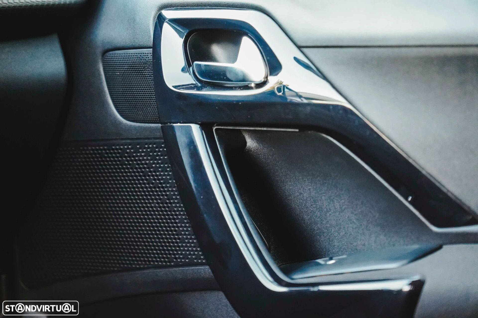 Peugeot 208 - 31