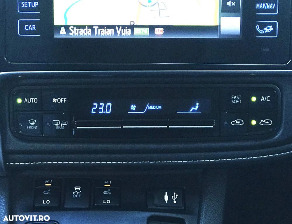 Toyota Auris 1.8 L VVT-i Sol+ - 27