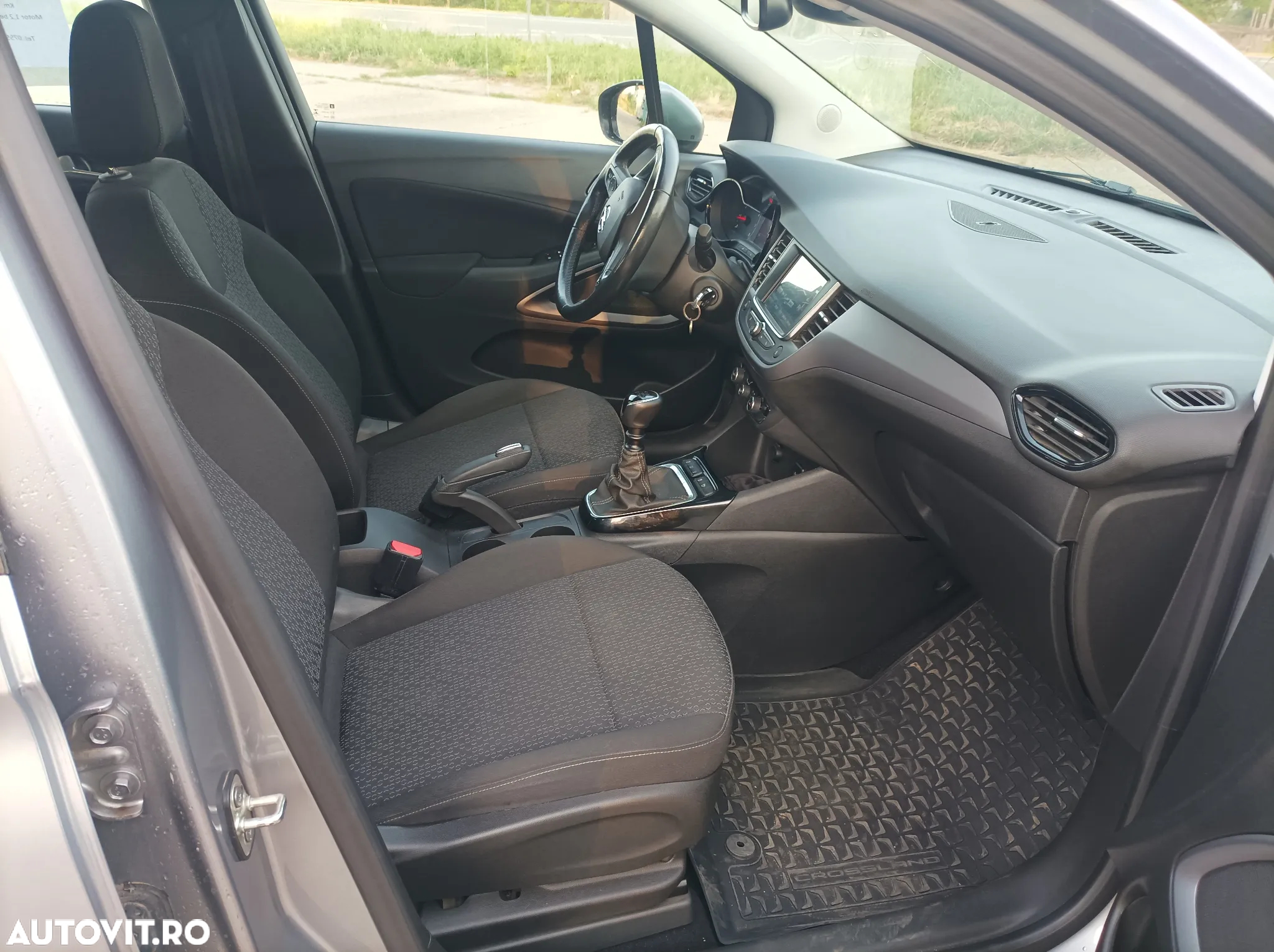 Opel Crossland - 8