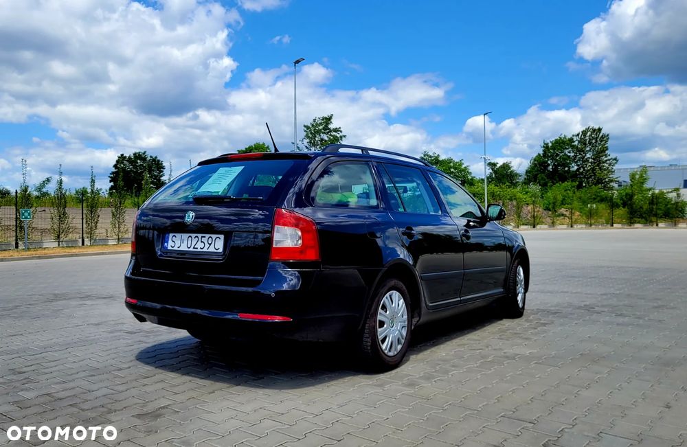 Skoda Octavia 2.0 TDI Ambiente - 3