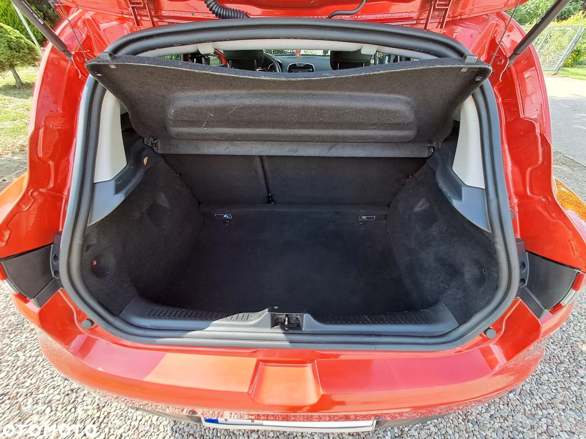 Renault Clio - 8