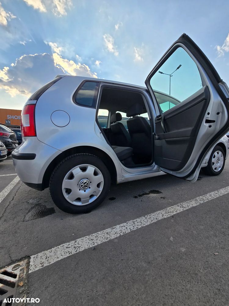 Volkswagen Polo - 7