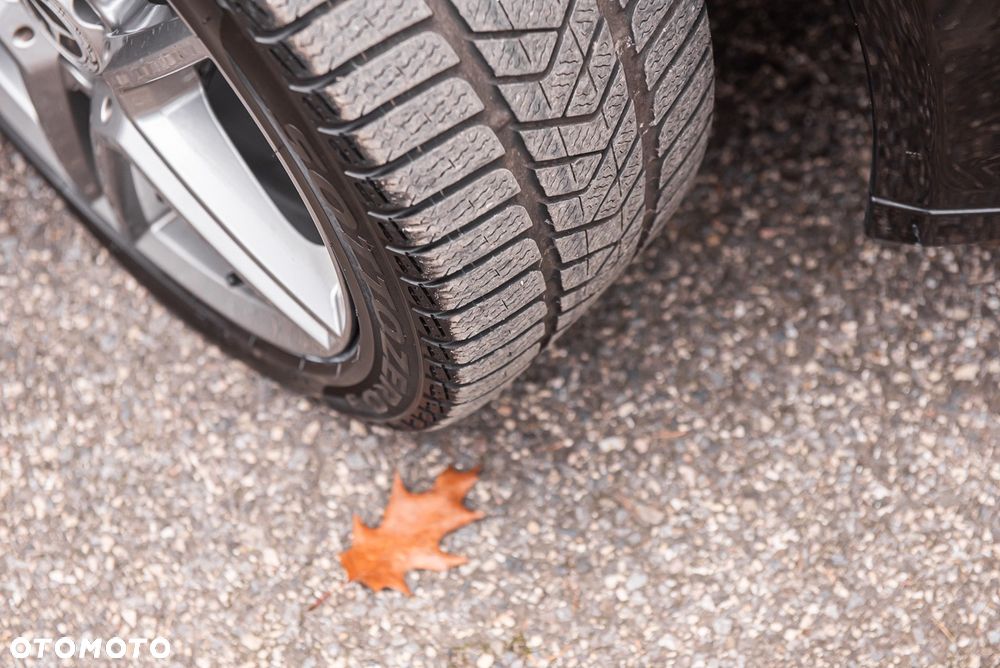 Mercedes-Benz Klasa E 250 CGI BlueEFFICIENCY Automatik Avantgarde - 30