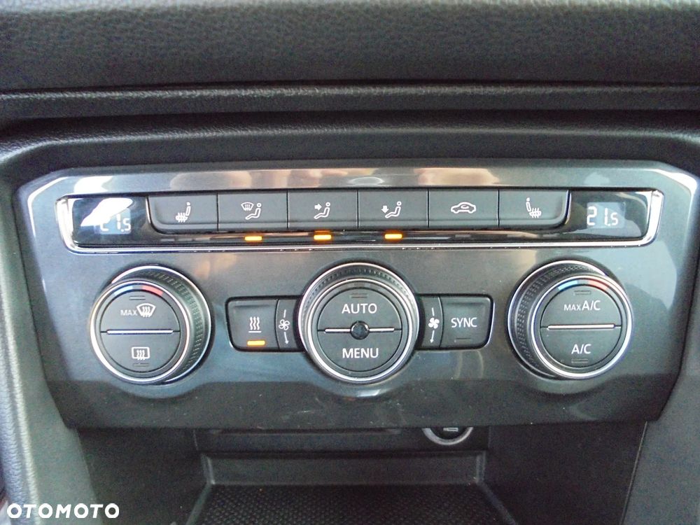 Volkswagen Tiguan 2.0 TDI SCR 4Motion (BlueMotion Techn.) DSG Highline - 18