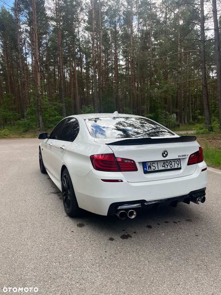 BMW Seria 5 535i - 5