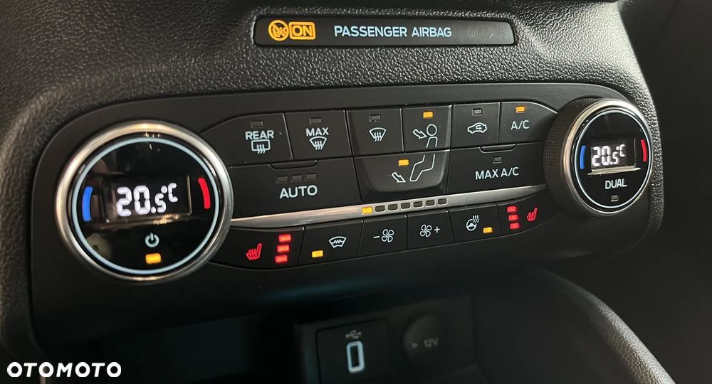 Ford Focus - 16