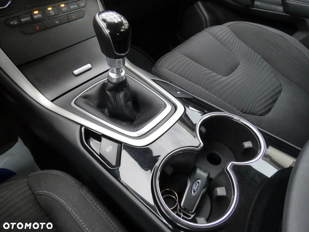 Ford S-Max 1.5 EcoBoost Titanium - 17