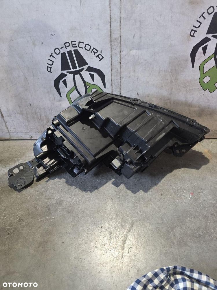 PEUGEOT 3008 II LIFT LAMPA PRAWA PRZÓD 9836230180 - 7