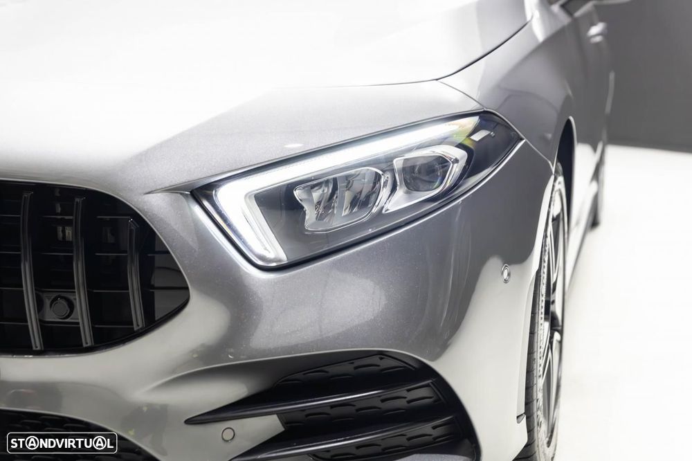 Mercedes-Benz A 250 e 8G-DCT AMG Line - 17