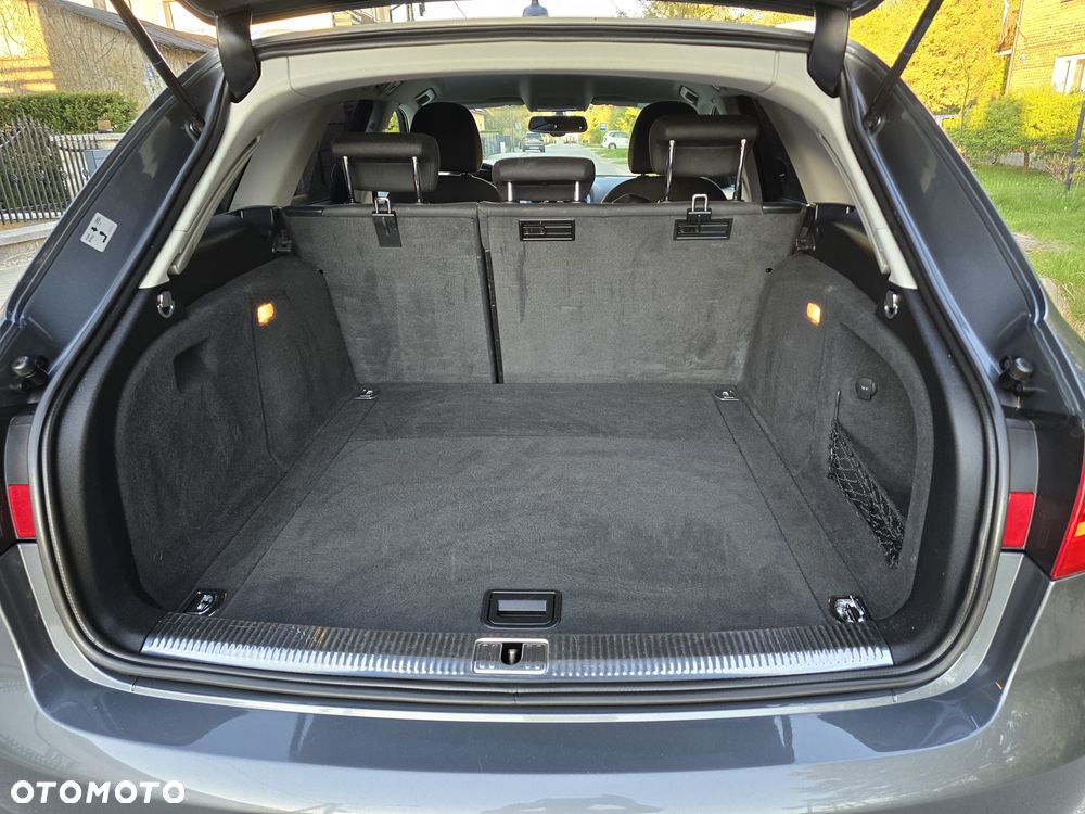 Audi A4 Avant - 37