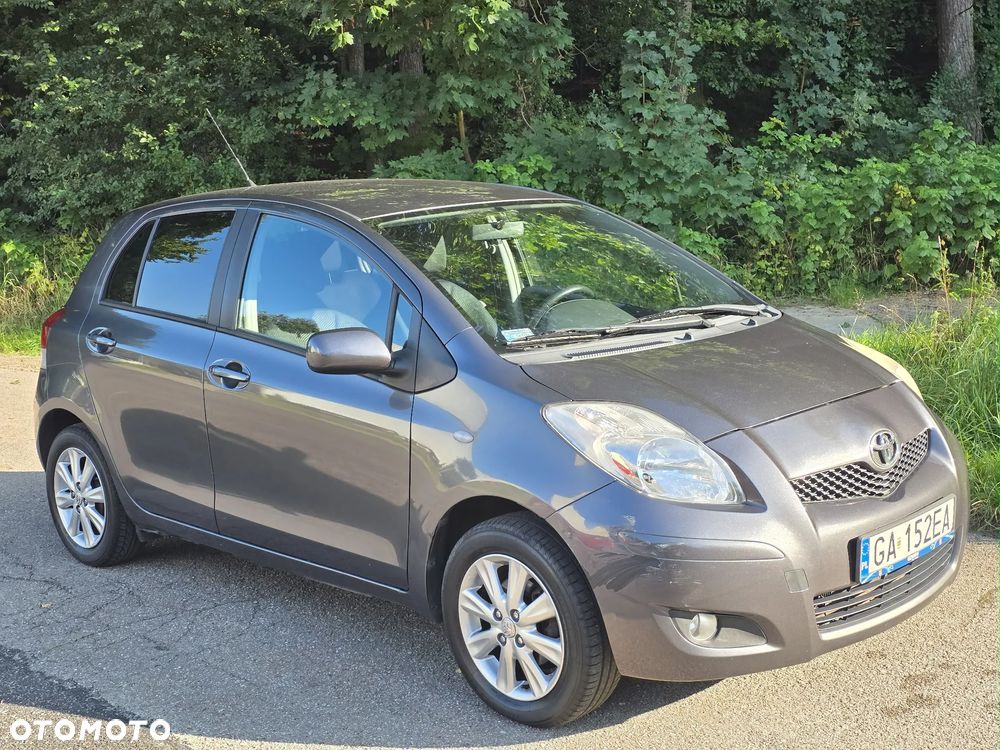 Toyota Yaris 1.33 Luna - 1