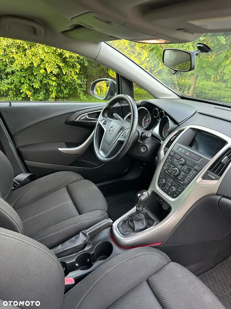 Opel Astra IV 1.7 CDTI Cosmo - 16