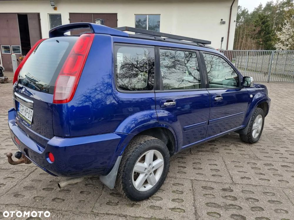 Nissan X-Trail 2.5 Elegance - 8
