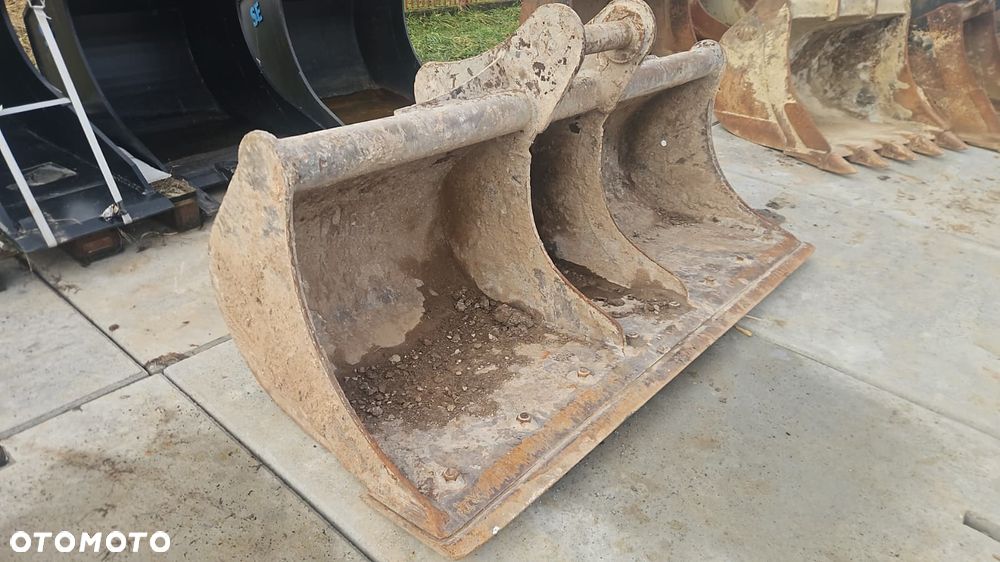 Łyżka skarpówka 200cm 215cm złącze Miller 80mm skarpowa do koparki Volvo