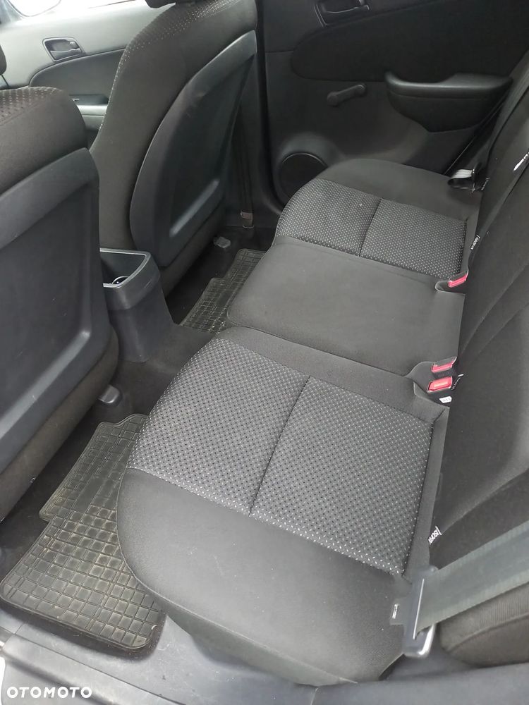 Hyundai i30 1.4 Base + EU5 - 8