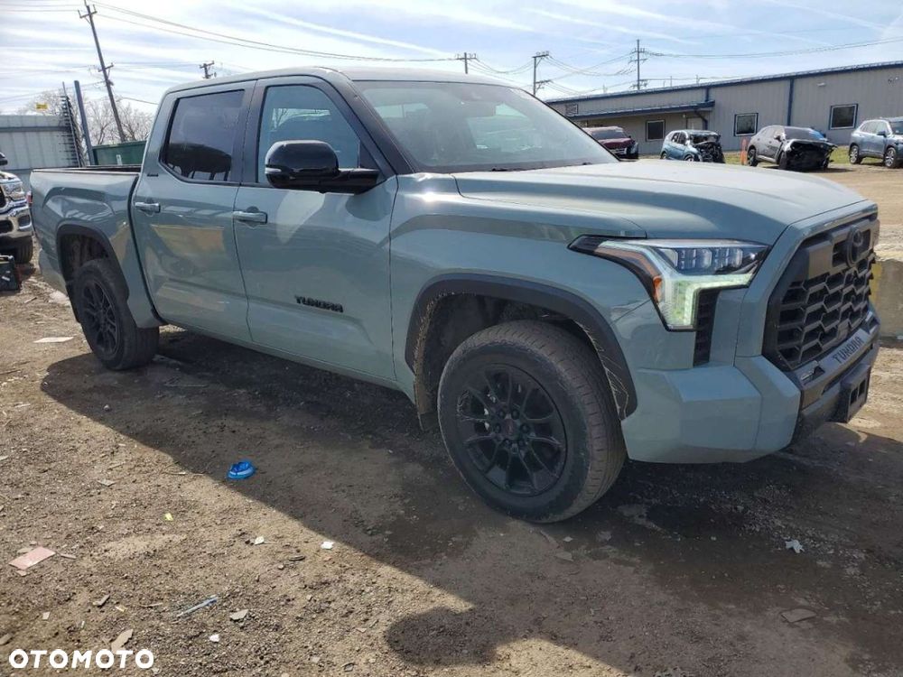 Toyota Tundra - 5