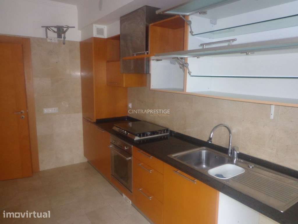 Arrendamento .Sintra,Lourel. Apartamento T2 /3 ass,com parqueamento. - Grande imagem: 5/21