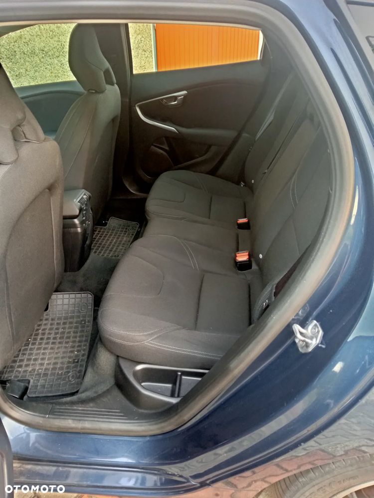 Volvo V40 T3 Drive-E Kinetic - 9