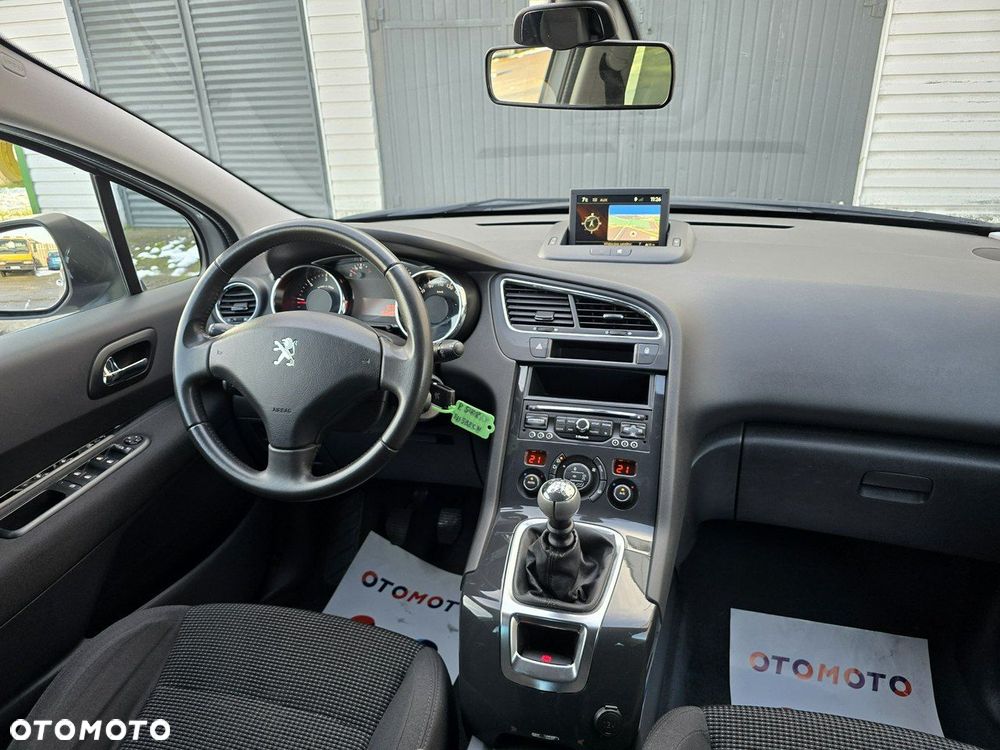 Peugeot 5008 - 7
