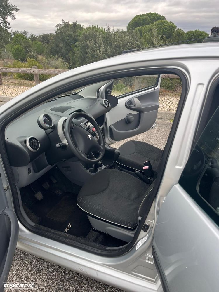 Peugeot 107 1.0 Trendy - 8
