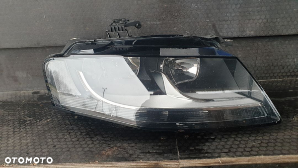 AUDI A4 B8 LAMPA PRAWA PRZÓD 8K0941030AF
